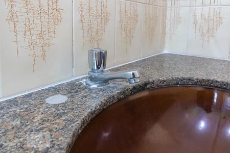 Studio para alugar com 34m², 1 quarto e sem vaga Studio para alugar com 34m², 1 quarto e sem vagaTorneira