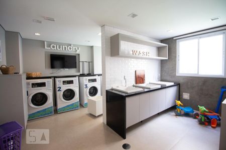 Apartamento à venda com 40m², 2 quartos e sem vaga Apartamento à venda com 40m², 2 quartos e sem vagaLavanderia