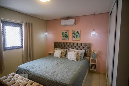 Suíte de casa para alugar com 3 quartos, 330m² em Vila Esperança, São Paulo
