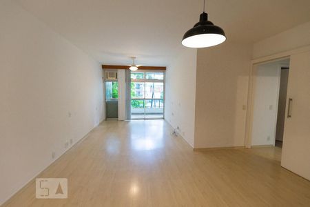 Sala de apartamento à venda com 3 quartos, 138m² em Botafogo, Rio de Janeiro