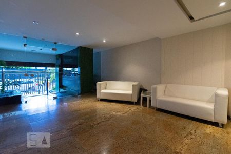 Apartamento à venda com 138m², 3 quartos e 2 vagasHall
