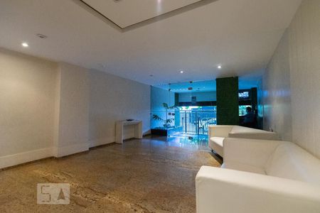 Apartamento à venda com 138m², 3 quartos e 2 vagasHall