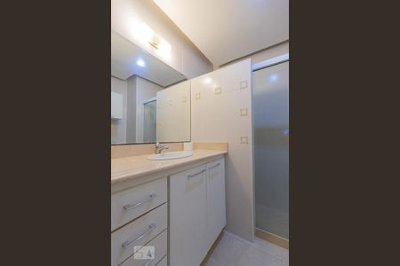 Apartamento à venda com 138m², 3 quartos e 2 vagasBanheiro da Suíte