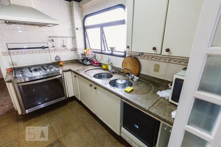 Apartamento à venda com 183m², 3 quartos e 3 vagasCozinha