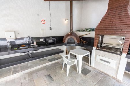 Apartamento à venda com 183m², 3 quartos e 3 vagasChurrasqueira