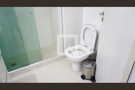 Apartamento à venda com 90m², 2 quartos e 1 vagaBanheiro Suite