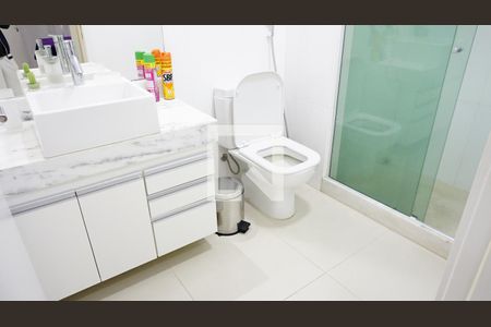 Apartamento à venda com 90m², 2 quartos e 1 vagaBanheiro Social