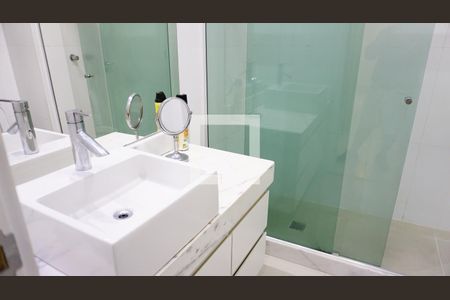 Apartamento à venda com 90m², 2 quartos e 1 vagaBanheiro Suite