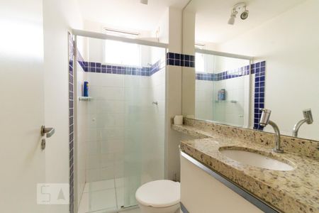 Banheiro de apartamento para alugar com 1 quarto, 35m² em Cambuci, São Paulo