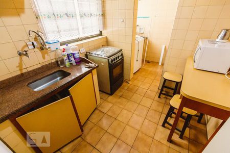 Apartamento à venda com 90m², 2 quartos e 1 vagaCozinha