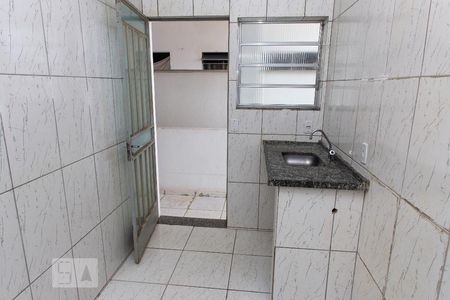 Casa para alugar com 50m², 2 quartos e 1 vagaCozinha