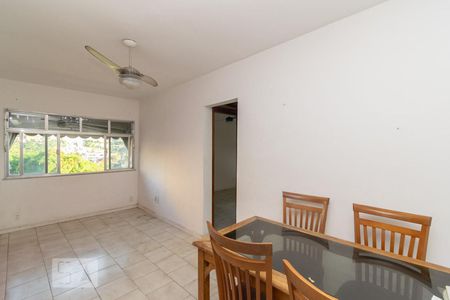 Apartamento para alugar com 71m², 2 quartos e 1 vagaSALA