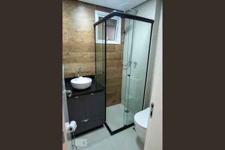 Banheiro de apartamento à venda com 2 quartos, 68m² em Vila Anglo Brasileira, São Paulo