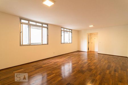 Apartamento para alugar com 145m², 3 quartos e 2 vagasSala