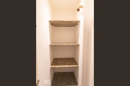 Apartamento para alugar com 145m², 3 quartos e 2 vagasRoupeiro