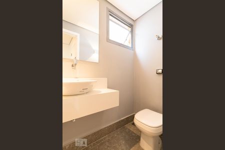 Apartamento para alugar com 145m², 3 quartos e 2 vagasLavabo