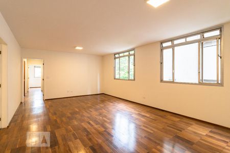Apartamento para alugar com 145m², 3 quartos e 2 vagasSala