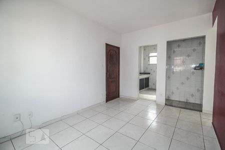Sala de apartamento para alugar com 3 quartos, 73m² em Pechincha, Rio de Janeiro