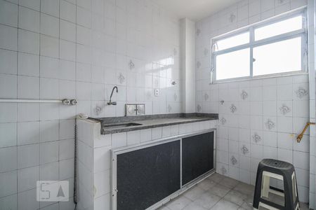Apartamento para alugar com 73m², 3 quartos e sem vagaCozinha