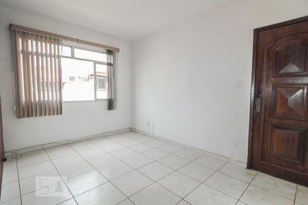Sala de apartamento para alugar com 3 quartos, 73m² em Pechincha, Rio de Janeiro