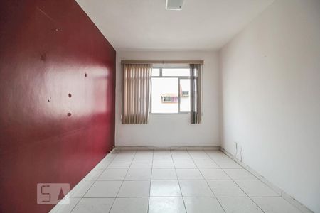 Sala de apartamento para alugar com 3 quartos, 73m² em Pechincha, Rio de Janeiro
