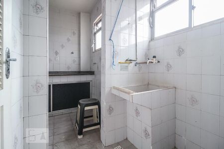 Apartamento para alugar com 73m², 3 quartos e sem vagaCozinha e Área de Serviço