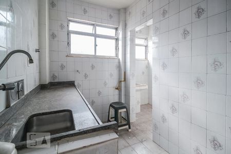 Apartamento para alugar com 73m², 3 quartos e sem vagaCozinha