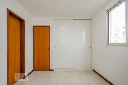 Apartamento para alugar com 80m², 3 quartos e 2 vagasSuíte