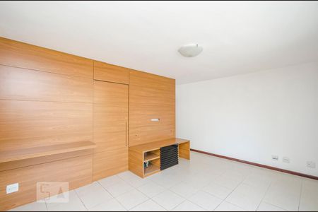 Sala de apartamento para alugar com 3 quartos, 80m² em Buritis, Belo Horizonte