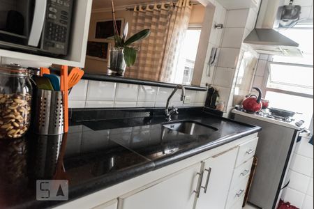 Apartamento à venda com 67m², 2 quartos e 2 vagasCozinha