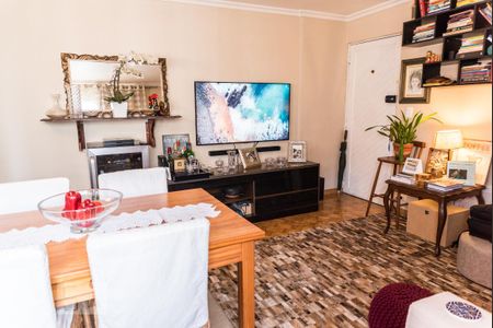 Apartamento à venda com 67m², 2 quartos e 2 vagasSala