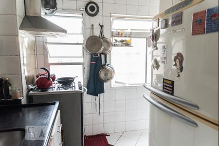 Apartamento à venda com 67m², 2 quartos e 2 vagasCozinha