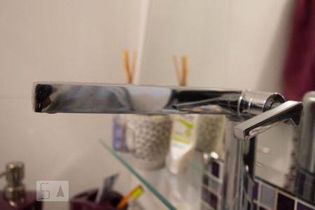 Apartamento à venda com 73m², 3 quartos e 1 vagaBanheiro - Torneira