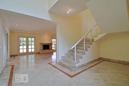 Casa para alugar em Fazenda Morumbi