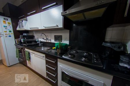 Casa à venda com 300m², 4 quartos e 2 vagasCozinha