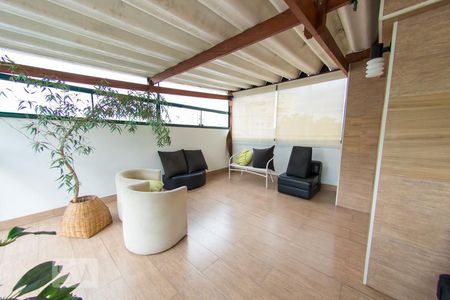 Casa à venda com 300m², 4 quartos e 2 vagasCobertura