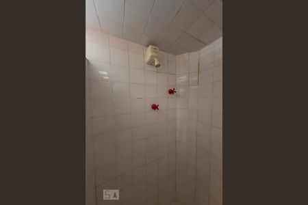 Casa à venda com 300m², 4 quartos e 2 vagasBanheiro