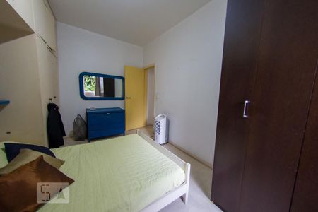 Casa à venda com 300m², 4 quartos e 2 vagasQuarto 1