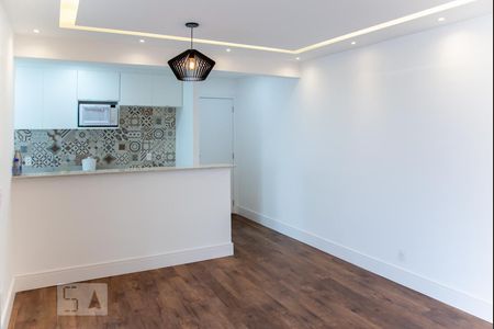 Sala de apartamento para alugar com 3 quartos, 73m² em Vila Penteado, São Paulo