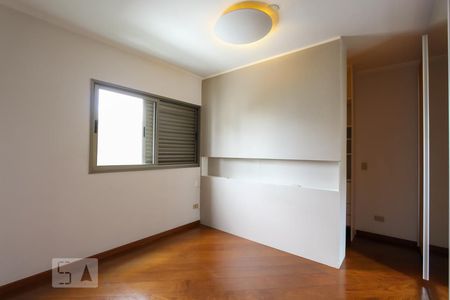 Apartamento à venda com 192m², 3 quartos e 3 vagasSuíte 2