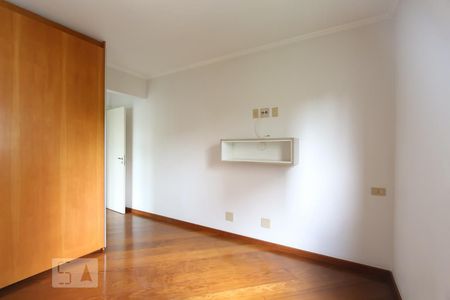 Apartamento à venda com 192m², 3 quartos e 3 vagasSuíte 2