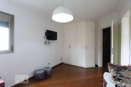 Apartamento à venda com 192m², 3 quartos e 3 vagasSuíte 3