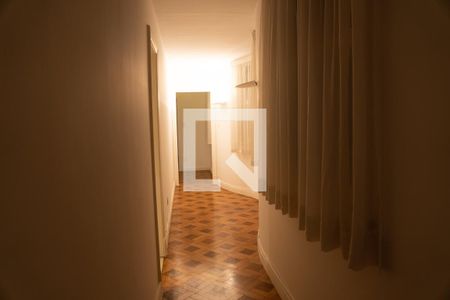 Apartamento à venda com 250m², 4 quartos e 1 vaga Apartamento à venda com 250m², 4 quartos e 1 vagaCorredor