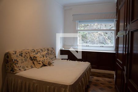 Apartamento à venda com 250m², 4 quartos e 1 vaga Apartamento à venda com 250m², 4 quartos e 1 vagaQuarto 1