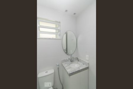 BANHEIRO SOCIAL de apartamento para alugar com 2 quartos, 60m² em Icaraí, Niterói
