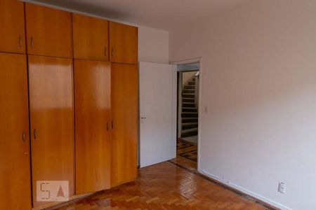 Quarto de apartamento para alugar com 1 quarto, 40m² em Menino Deus, Porto Alegre