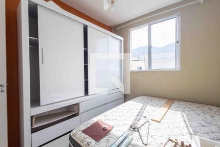 Quarto 2 de apartamento à venda com 3 quartos, 58m² em Vargem Pequena, Rio de Janeiro