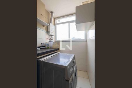 Apartamento à venda com 58m², 3 quartos e sem vagaÁrea de Serviço