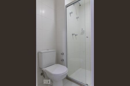Banheiro de kitnet/studio para alugar com 1 quarto, 37m² em Paraíso, São Paulo