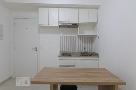 Cozinha de kitnet/studio para alugar com 1 quarto, 37m² em Paraíso, São Paulo